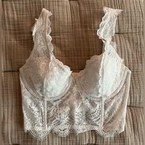 Like-New Victoria’s Secret Dream Angels Lined Demi Corset Bra